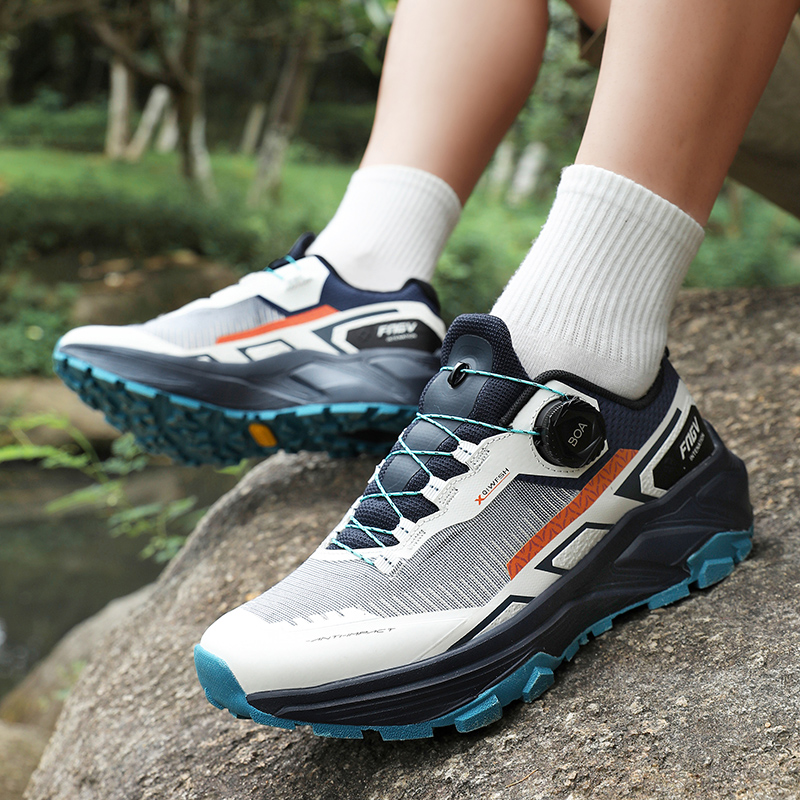 New Arrival Men Professional T - Anti Slip Trail Running Sneakers 评论和价格